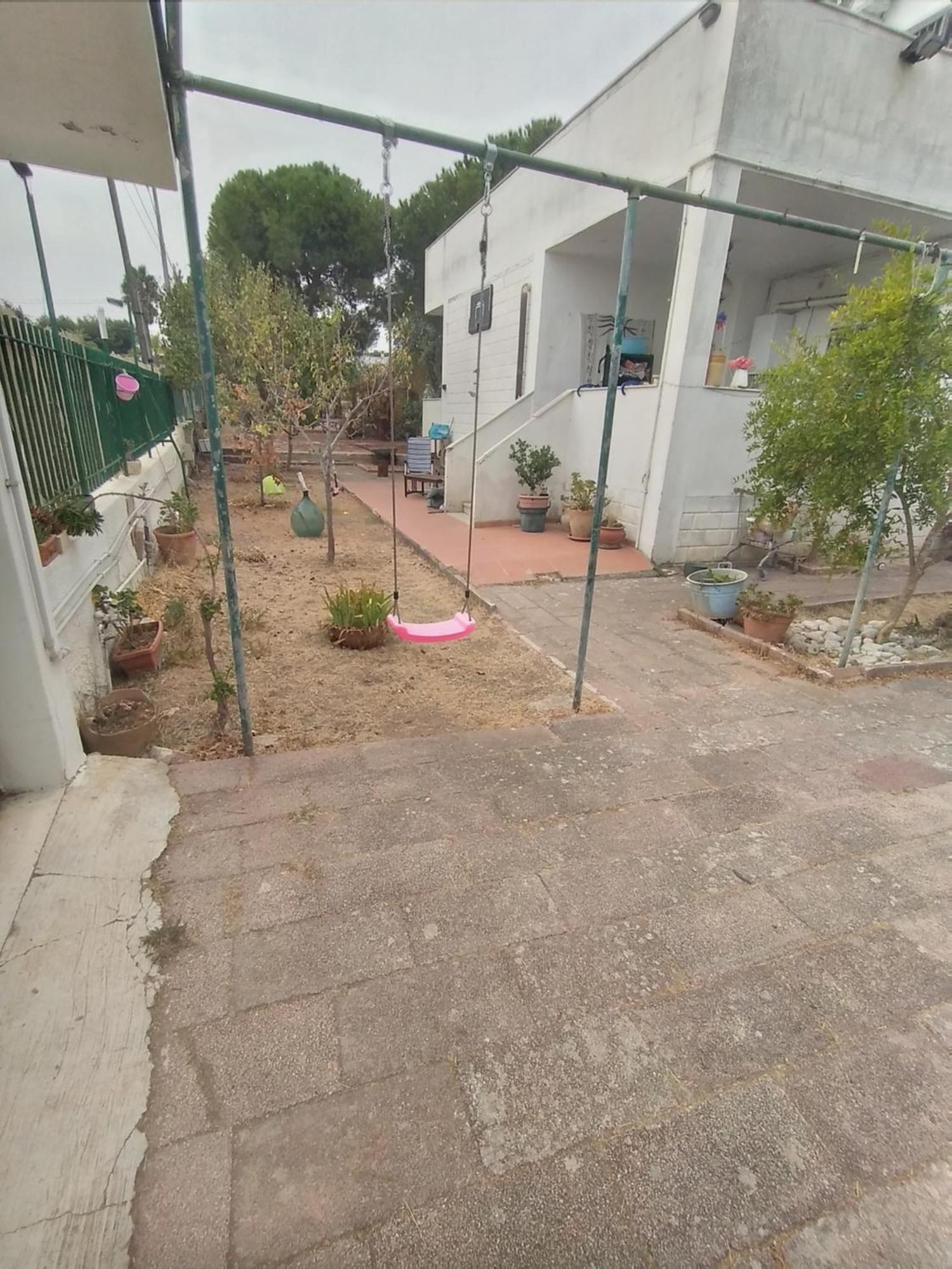 Villa Alma Bari Bagian luar foto